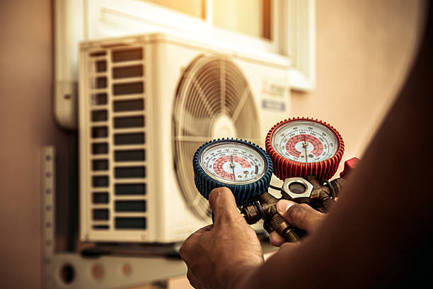 Professional Ac Installation technician working in Lawrenceville, VA